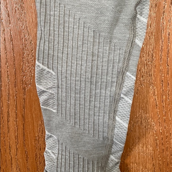 Blanqi Gray Maternity/Postpartum Legging - Picture 3 of 5